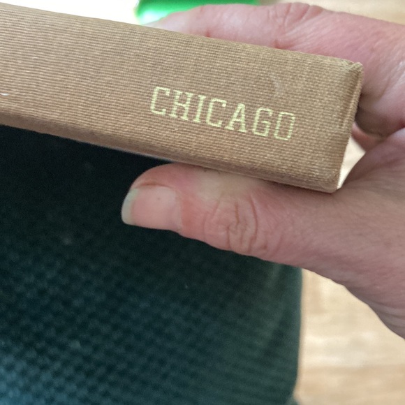 Left behind by Sebastian Edwards - Picture 15 of 16